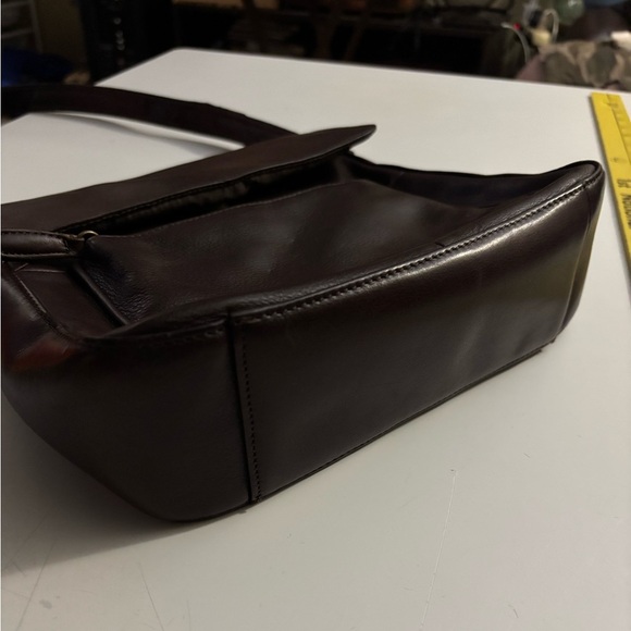 Brown Leather Fossil Shoulder Purse - Picture 3 of 9